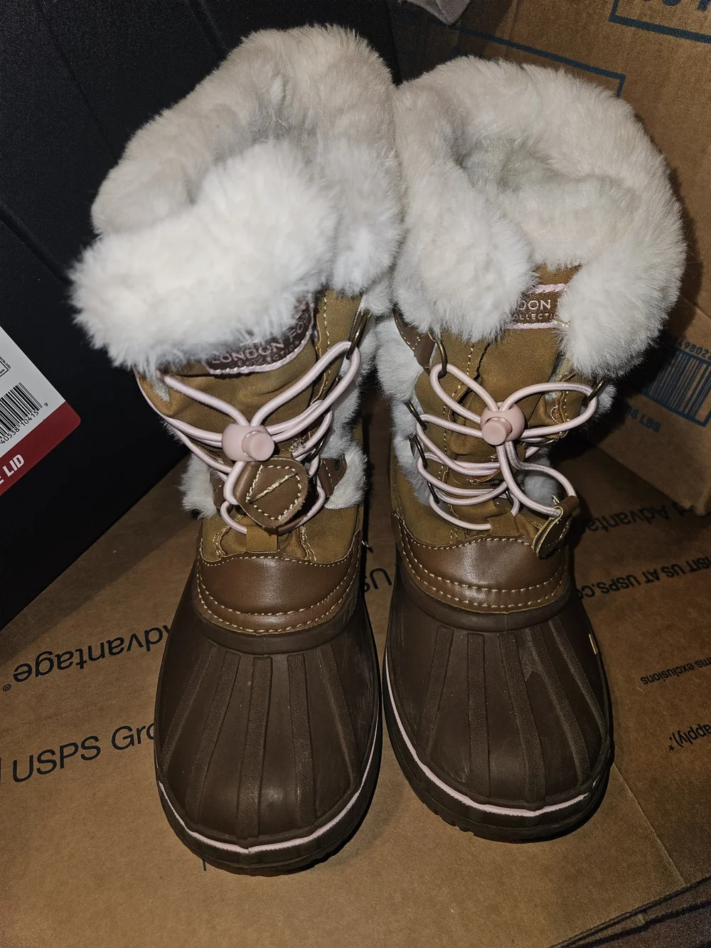 London Fog Brown Womens Waterproof Snow Boots with Pink Accents